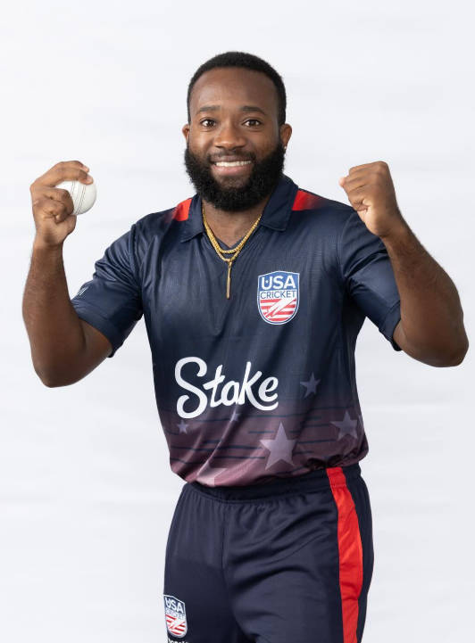  Aaron Jones 
