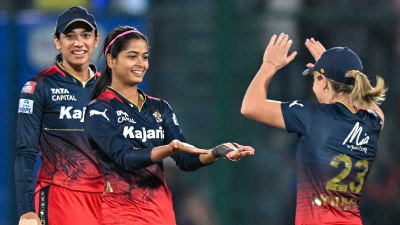 WPL 2026 लेटेस्ट अंक तालिका: रॉयल चैलेंजर्स बेंगलुरु ने क्वालीफाई किया