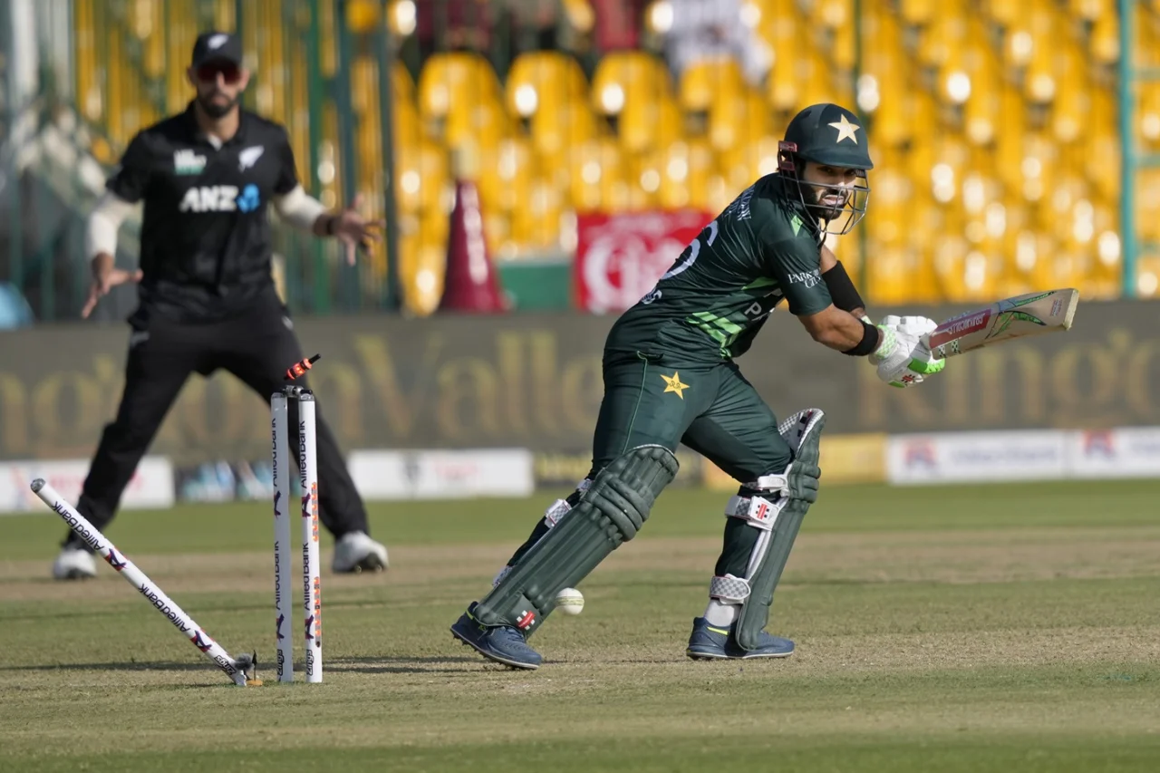 Aqib Javed defends selection of Usman, Babar ahead of Rizwan for the T20 World Cup