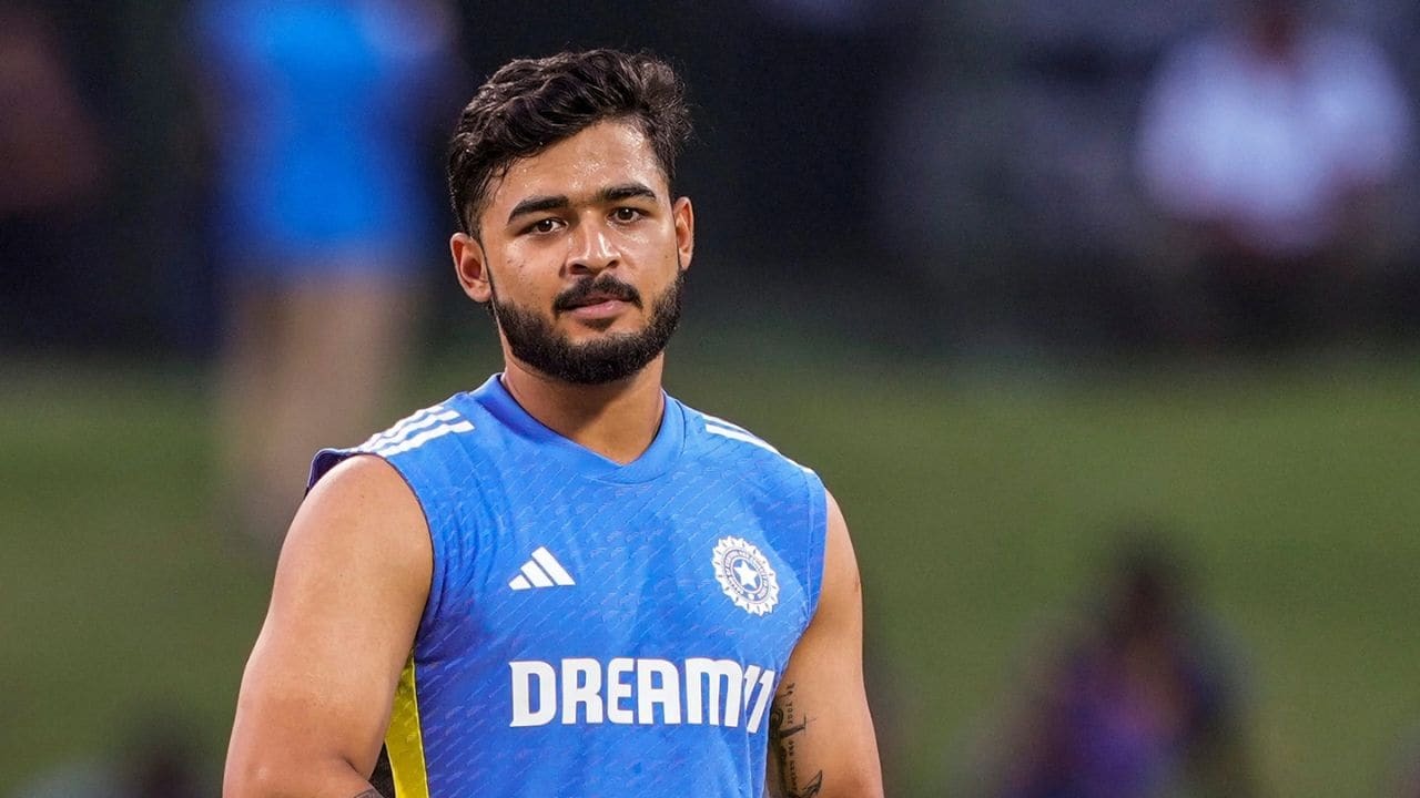 रियान पराग को BCCI ने मैच-रेडी रहने को कहा, सुंदर की उपलब्धता संदिग्ध