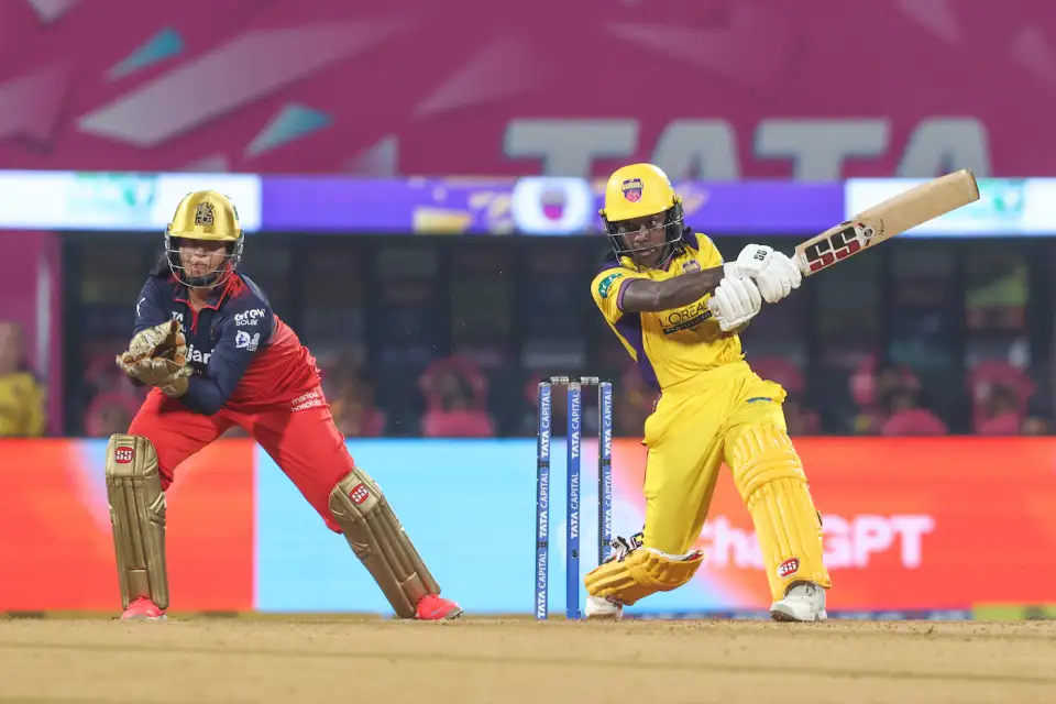 RCBW बनाम UPW, 18वां T20, WPL 2026: रॉयल चैलेंजर्स बेंगलुरु विमेन बनाम यूपी वॉरियर्ज विमेन - कहाँ देखें, Dream11 प्रेडिक्शन, H2H, संभावित प्लेइंग XI और मैच की पूरी जानकारी