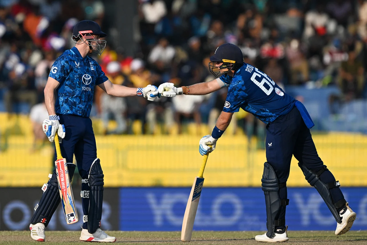 England Beat Sri Lanka by 53 Runs to Clinch ODI Series 2-1
