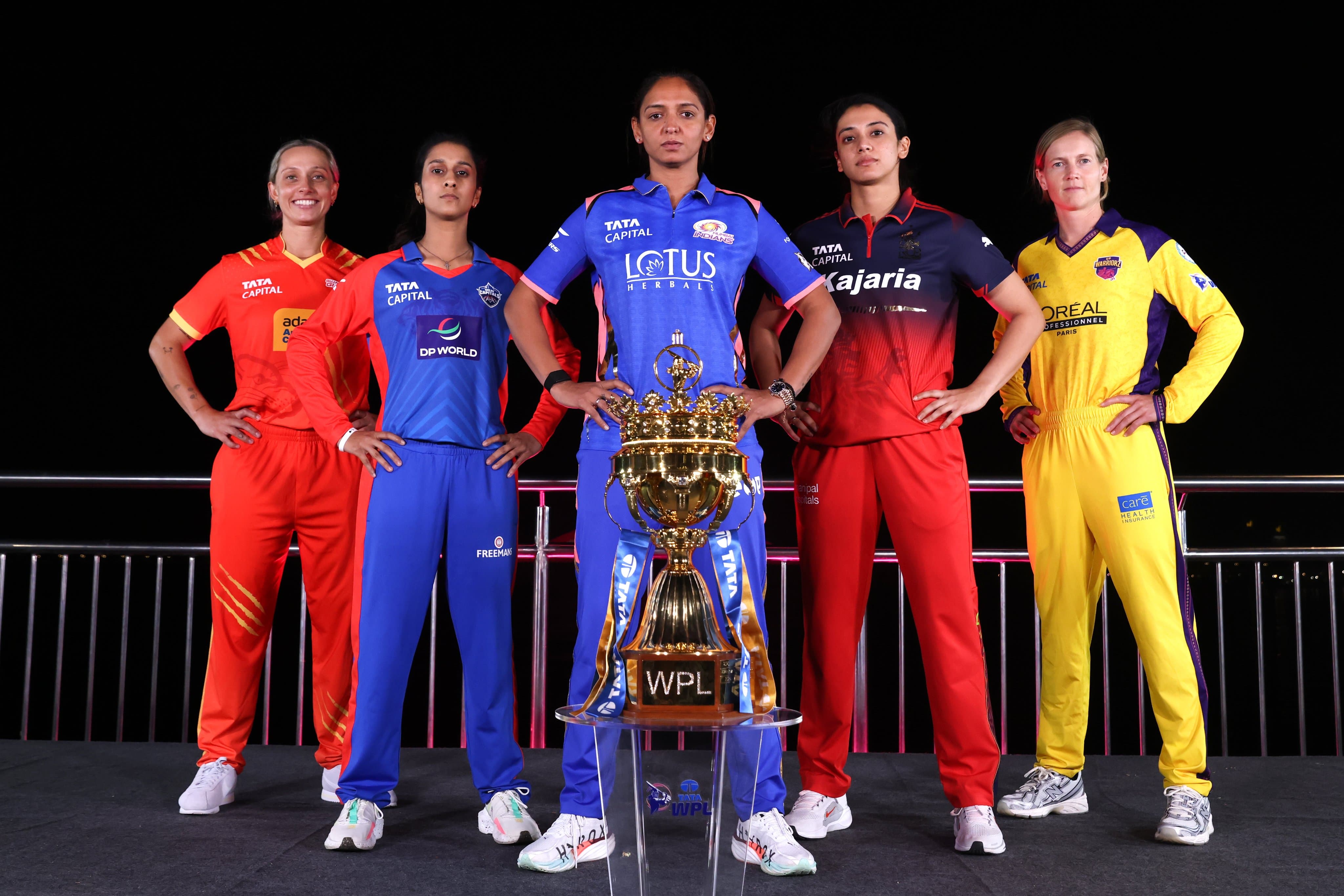 WPL 2026 ప్లేఆఫ్స్ రేస్ ఉత్కంఠ – ఒక్క మ్యాచ్‌తో మూడు జట్ల భవితవ్యం