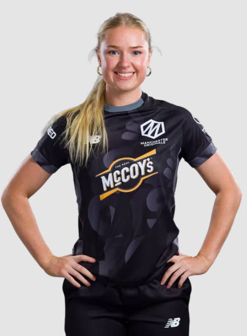  Alice Monaghan 