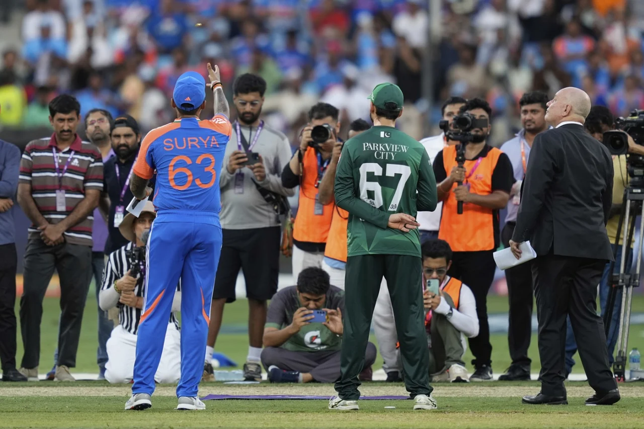 Pakistan government greenlights team to play India on February 15