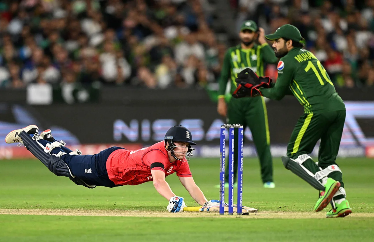 T20 World Cup Pakistan vs England: Head-to-Head, Squads, & Weather Update