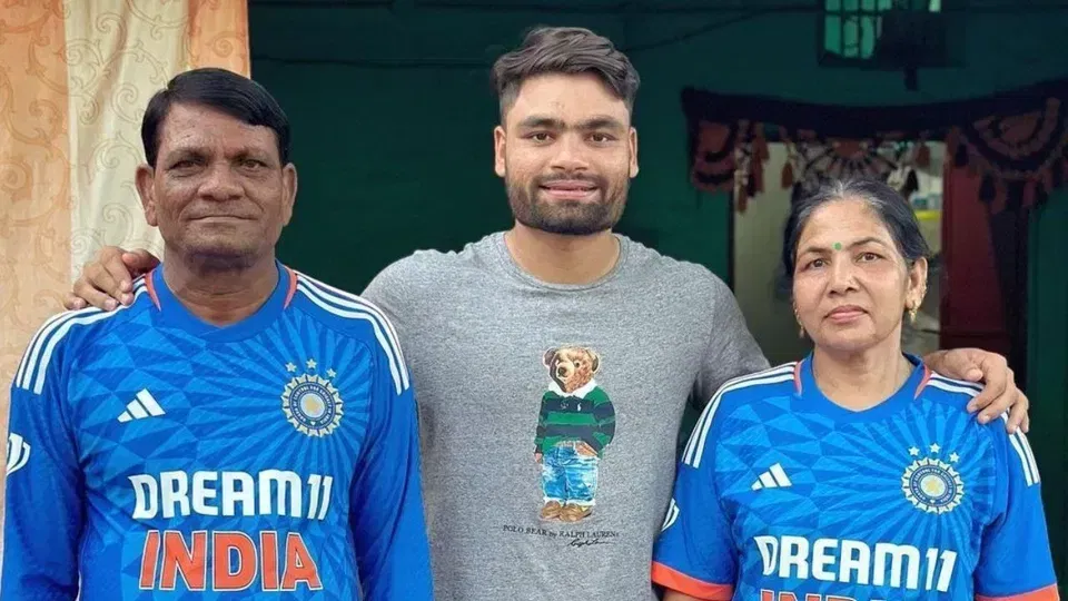 Rinku Singh’s Father Passes Away After Battle with Liver Cancer, Star Flies Home from Chennai