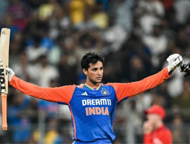 शिखर से शून्य तक: 2026 टी20 वर्ल्ड कप में क्यों फ्लॉप हो रहे हैं वर्ल्ड नंबर 1 अभिषेक शर्मा?
