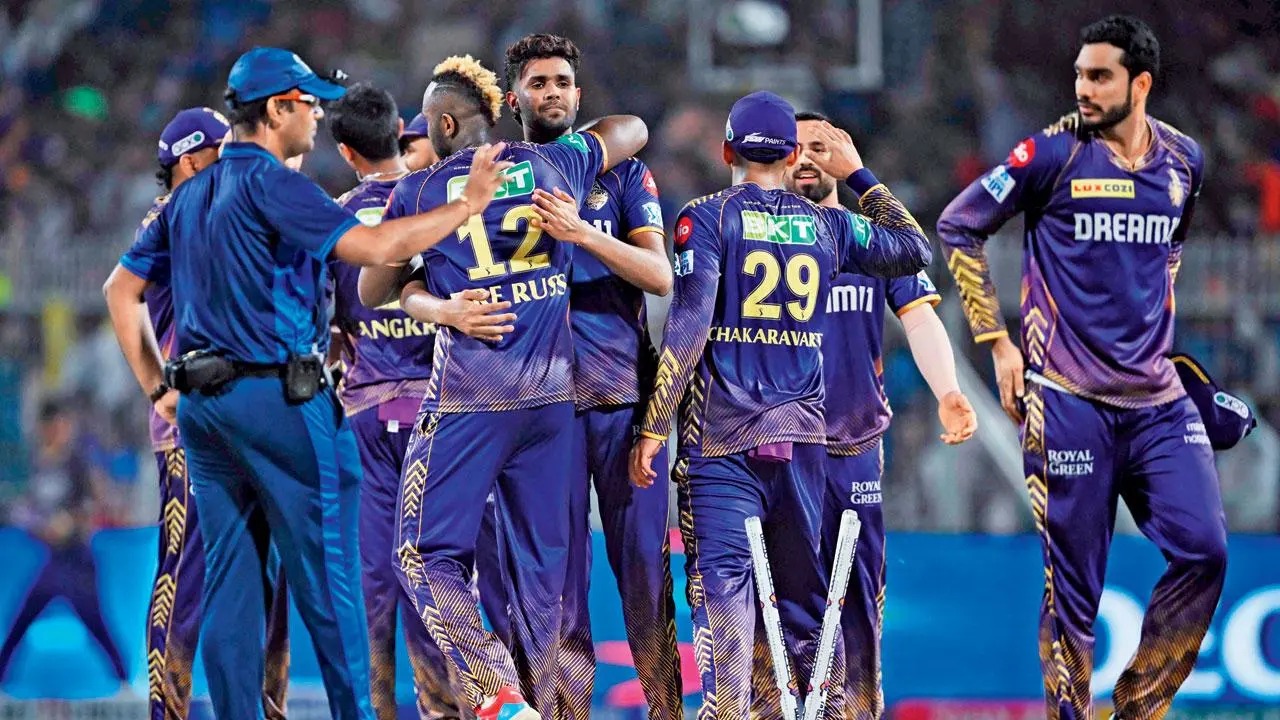 आईपीएल 2026 से पहले KKR की बढ़ीं मुश्किलें, खिलाड़ियों की एंट्री में देरी