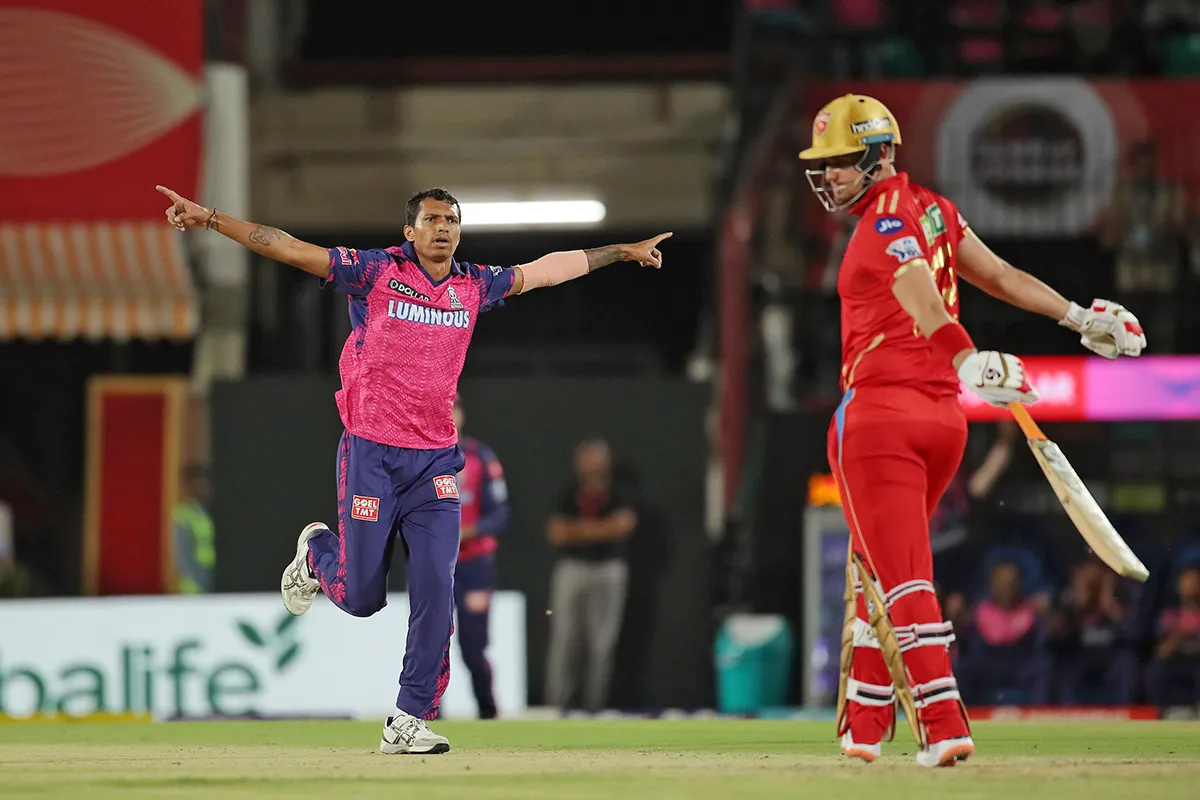 नवदीप सैनी KKR से जुड़े, कुलवंत खेजरोल्या IPL 2026 से पहले GT में शामिल