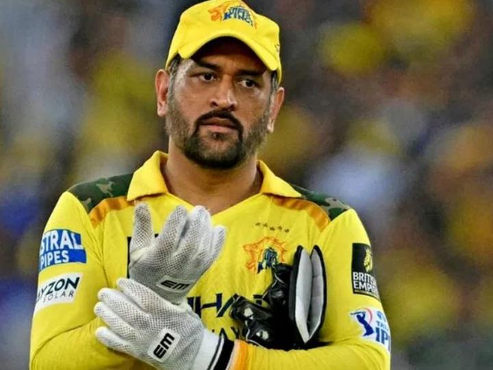 आईपीएल 2026 में सीएसके को बड़ा झटका, महेंद्र सिंह धोनी दो हफ्तों के लिए बाहर