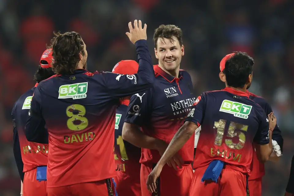 IPL 2026 Points Table: Royal Challengers Bengaluru Dominate Sunrisers Hyderabad in Season Opener Victory