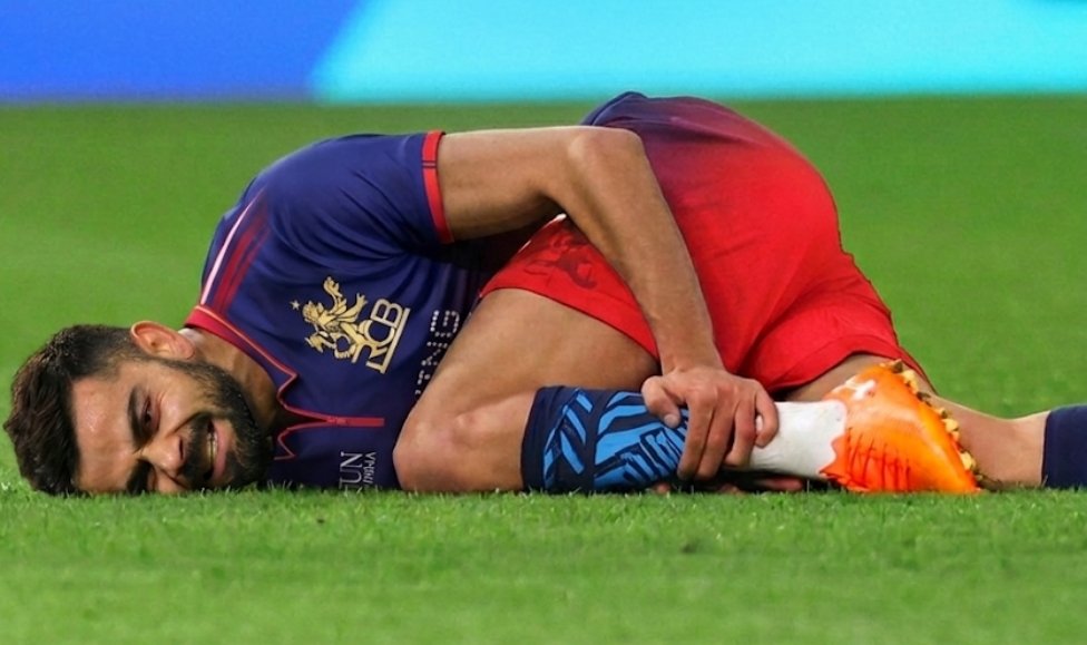 Virat Kohli Injury Update: बुखार और एंकल चोट के बाद कब करेंगे वापसी?