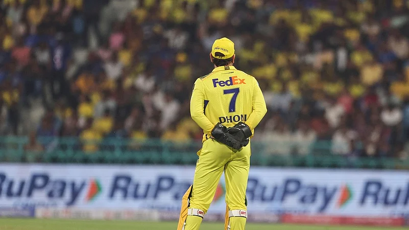 MS Dhoni Reaches Hyderabad, Doubt Remains Over Playing in SRH vs CSK Clash