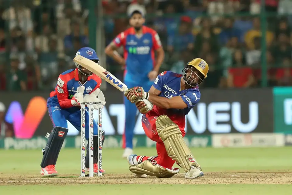 RCB बनाम DC, IPL 2026: मैच का विवरण, संभावित प्लेइंग XI, Dream11 प्रेडिक्शन, पिच रिपोर्ट और जीतने के आसार
