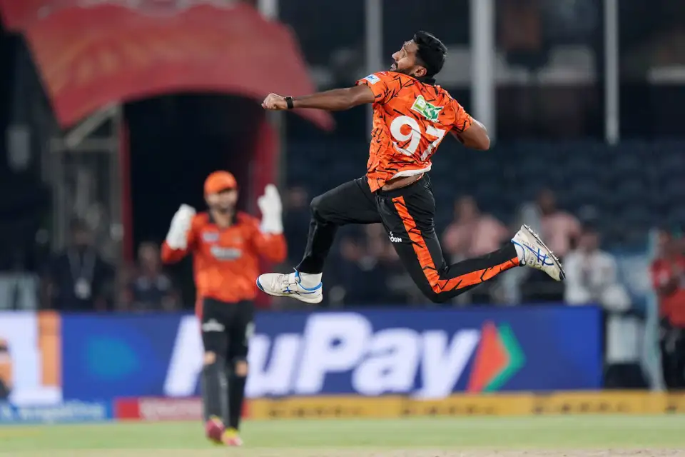 आईपीएल 2026 में सबसे ज्यादा विकेट: ईशान मलिंगा के 4 विकेट की बदौलत सनराइजर्स हैदराबाद ने दिल्ली कैपिटल्स को हराया