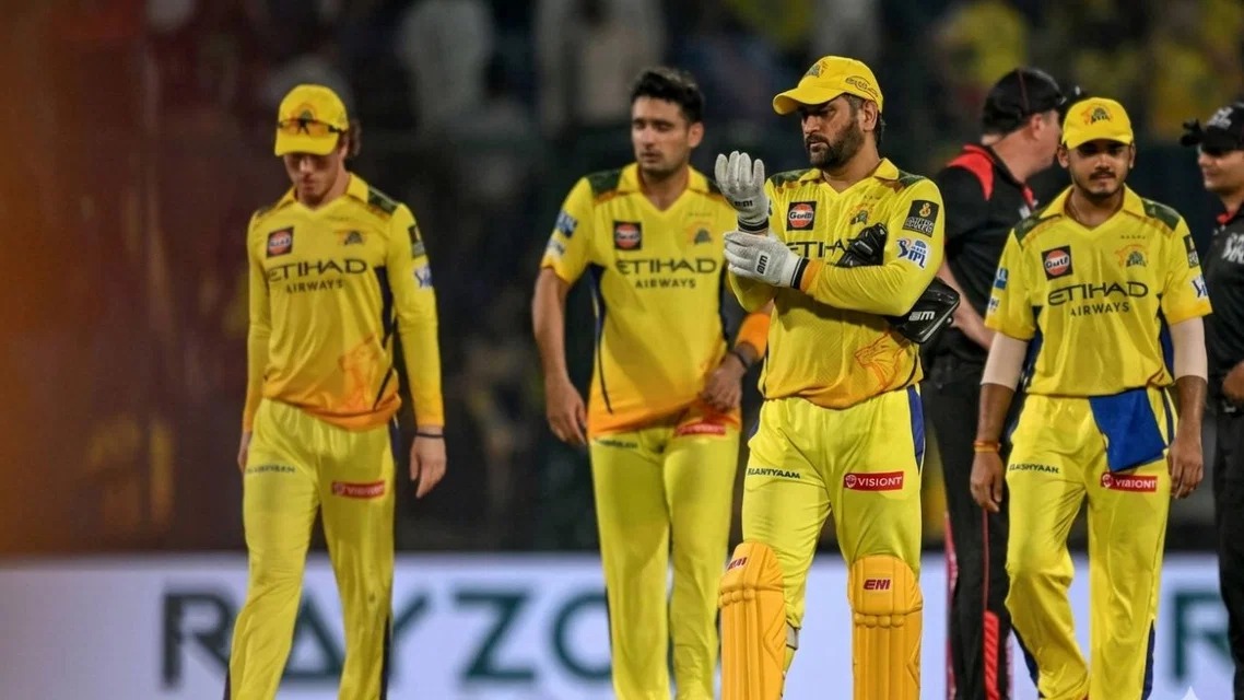 एमएस धोनी की फिटनेस पर फैसला सीएसके ने धोनी पर छोड़ा एमआई मुकाबले से पहले