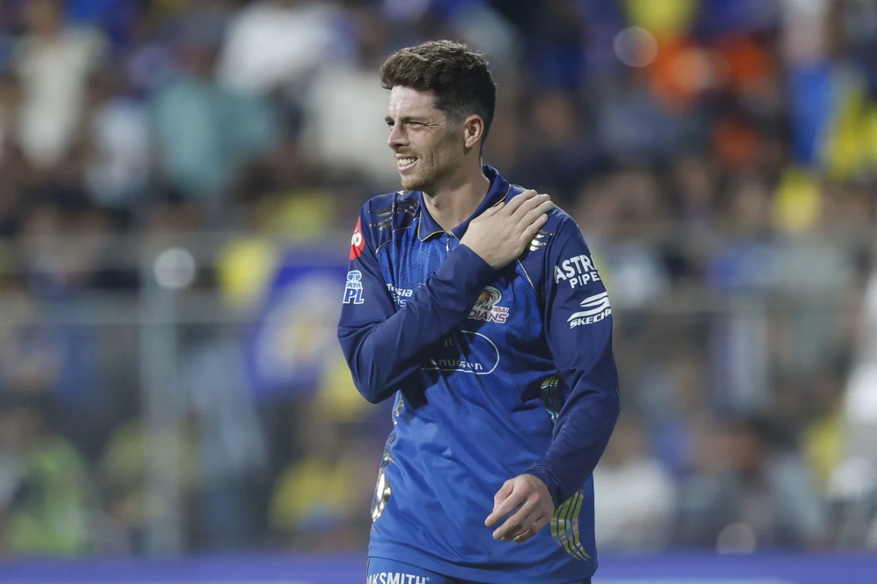 Mumbai Indians sign Keshav Maharaj as Mitchell Santner ruled out with shoulder injury