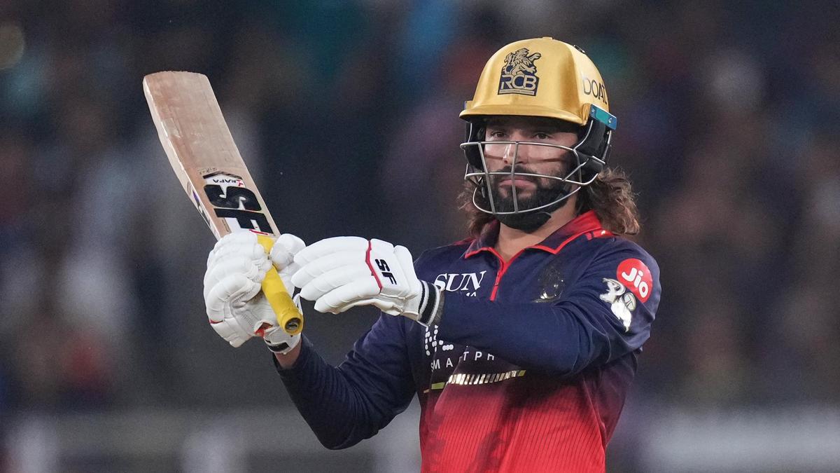 GT vs RCB Catch Controversy: Why Rajat Patidar Was Given Out on Jason Holder’s Disputed Catch