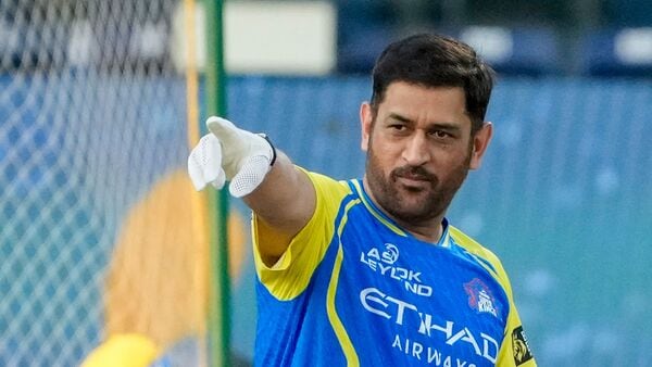 ఎంఎస్ ధోనీ ఐపీఎల్ రెండు వేల ఇరవై ఆరు లో ఆడే విషయంపై సందేహం