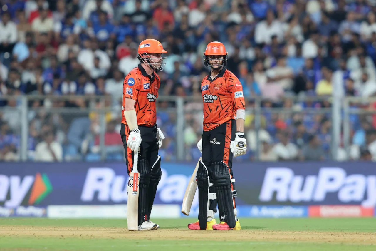 IPL 2026 Playoff Scenarios Explained: Which Teams Can Still Qualify for Top 4?