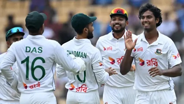 আর মাত্র ৩ উইকেট! ঐতিহাসিক জয়ের স্বপ্নে বিভোর বাংলাদেশ