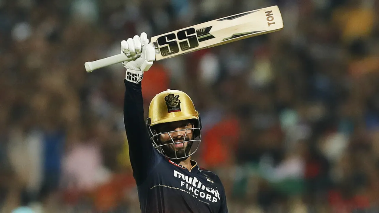 IPL 2026 प्लेऑफ़ से पहले, RCB के कप्तान रजत पाटीदार SRH के ख़िलाफ़ वापसी के लिए तैयार।