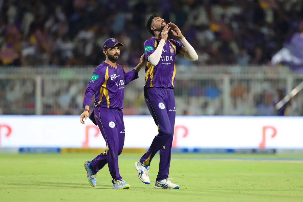 IPL 2026 अपडेटेड पॉइंट्स टेबल: RCB, GT और SRH ने क्वालिफ़ाई किया, चौथे स्थान की दौड़ हुई तेज़