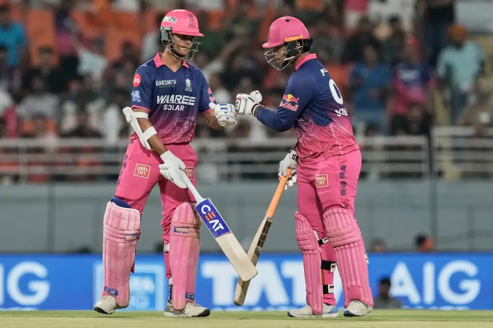 आईपीएल 2026 में सबसे ज्यादा रन: राजस्थान रॉयल्स के वैभव ने सनराइजर्स हैदराबाद के गेंदबाजों की जमकर धुनाई की