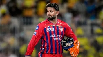 আইপিএল ২০২৬ ব্যর্থতার পর লখনউ সুপার জায়ান্টসের অধিনায়কত্ব ছাড়লেন ঋষভ পন্থ