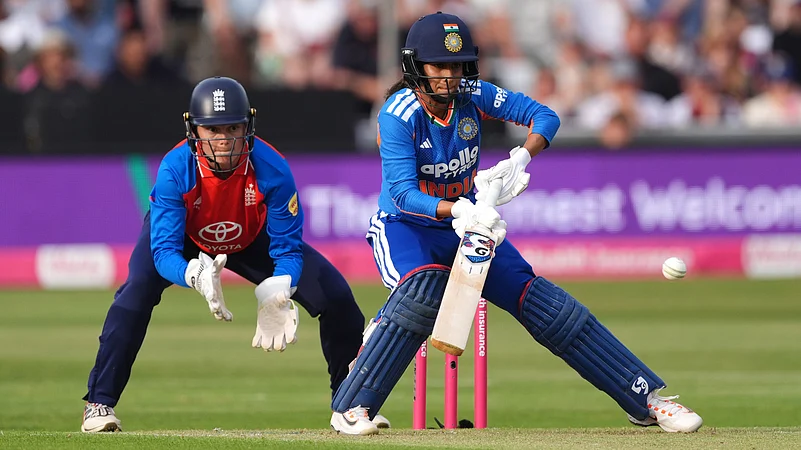 భారత మహిళల జట్టు vs ఇంగ్లాండ్ మహిళల జట్టు T20I సిరీస్ 2026: పూర్తి షెడ్యూల్, మ్యాచ్ సమయాలు మరియు పూర్తి వివరాలు