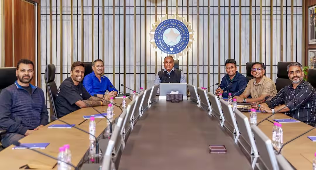 ఆటగాళ్ల రిటైర్మెంట్ తర్వాత విదేశీ T20 లీగ్ నిబంధనలను సమీక్షిస్తున్న BCCI