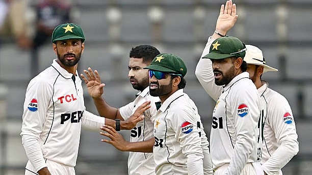 পাকিস্তান টেস্ট ক্রিকেটে ভূমিকম্প! শান মাসুদ ও সরফরাজ আহমেদের ভবিষ্যৎ অনিশ্চিত