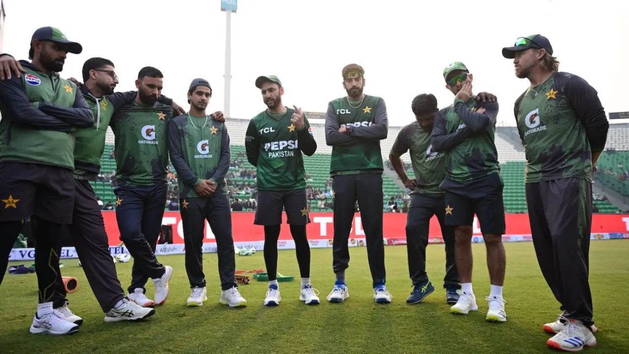 Pakistan to conduct white-ball and red-ball training camps under Sarfaraz and Hesson
