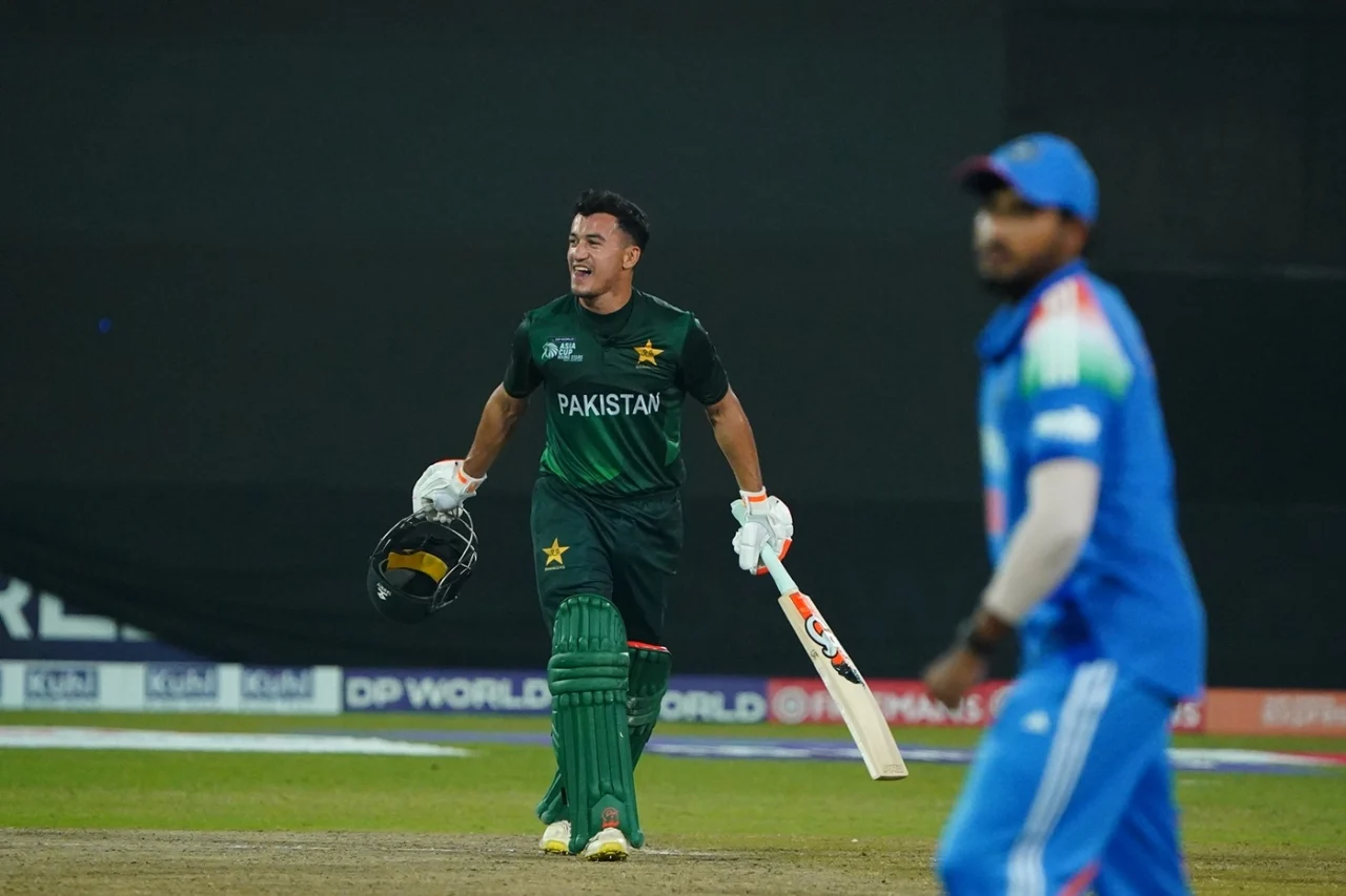 Maaz Sadaqat ruled out of competitive cricket for two weeks following surgery