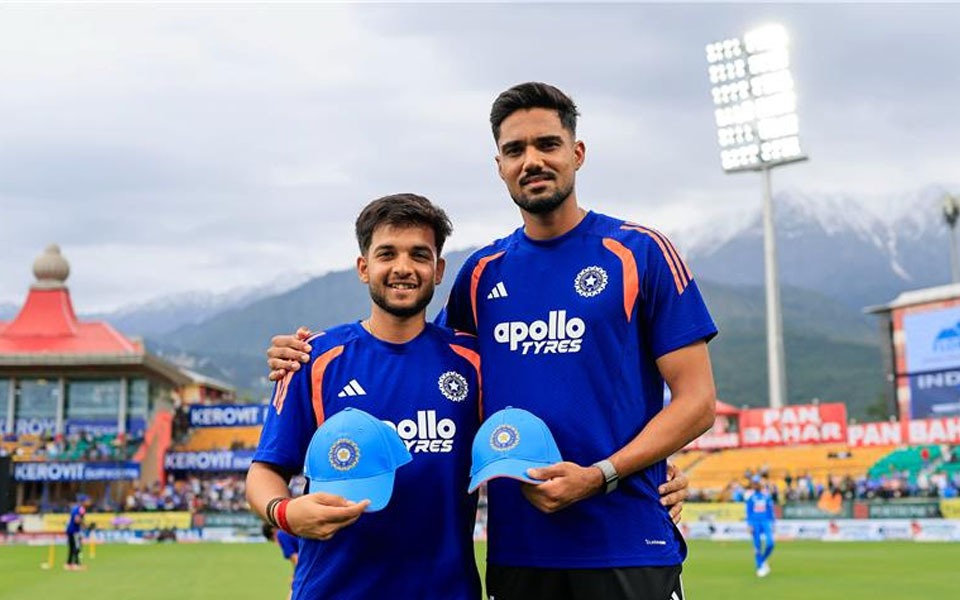 IND vs AFG: প্রথম ম্যাচেই ওডিআই অভিষেক ডুবে ও ব্রারের