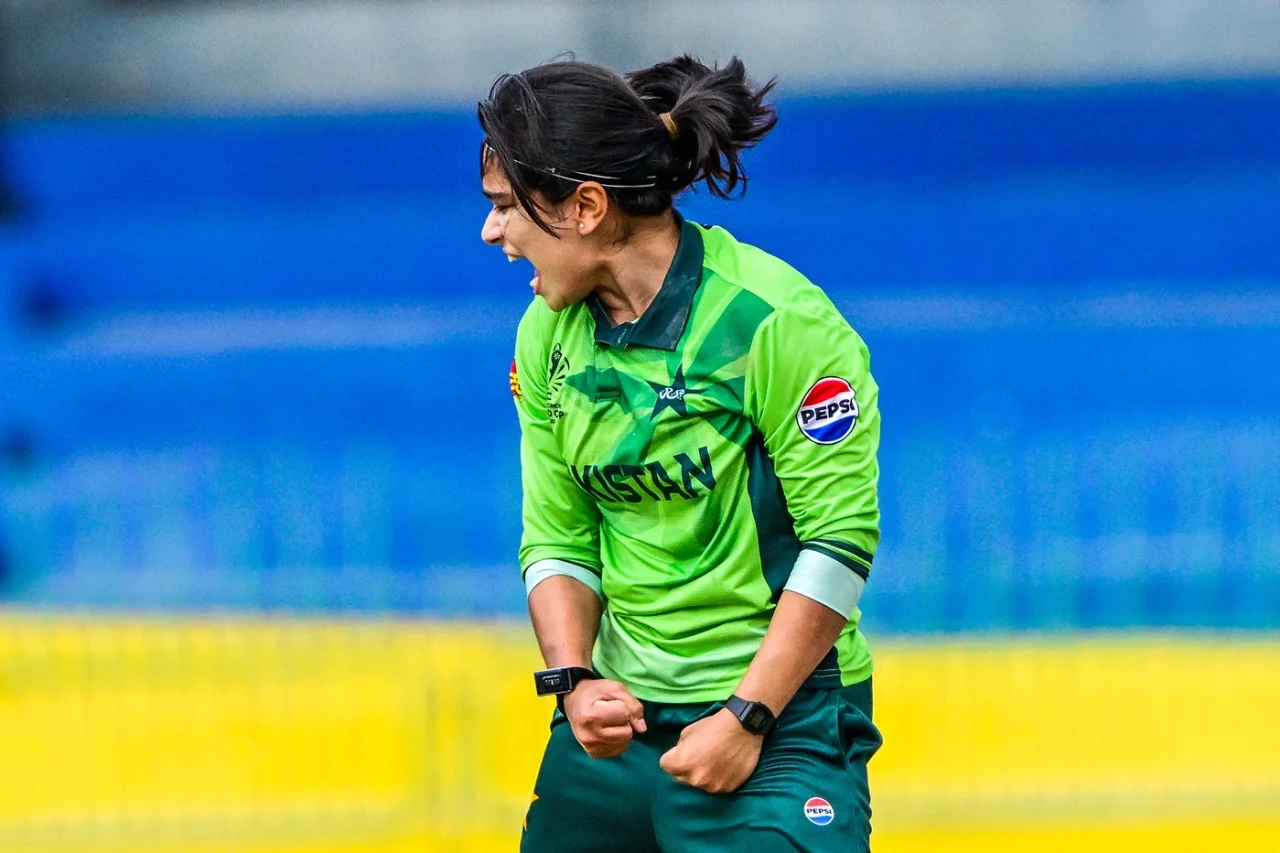Fatima Sana becomes the first Pakistan pacer to take 50 WT20I wickets
