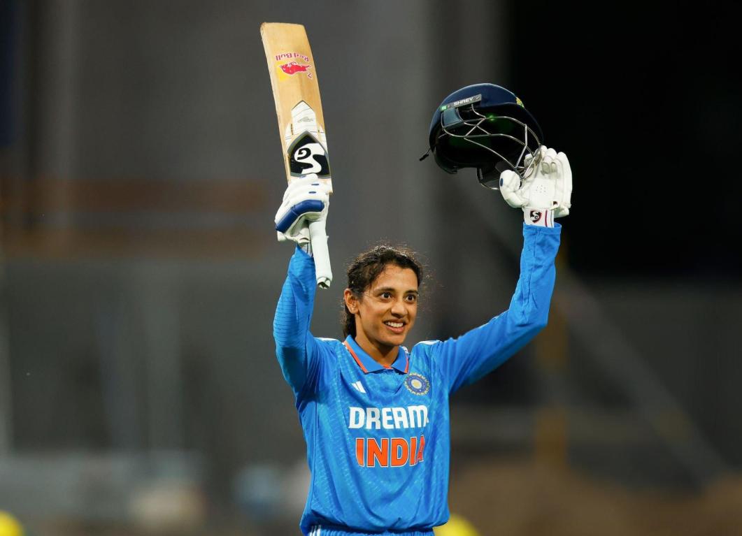 बड़े मैचों का दबाव: मजबूत टीमों और नॉकआउट मुकाबलों में क्यों शांत हो जाता है स्मृति मंधाना का बल्ला?