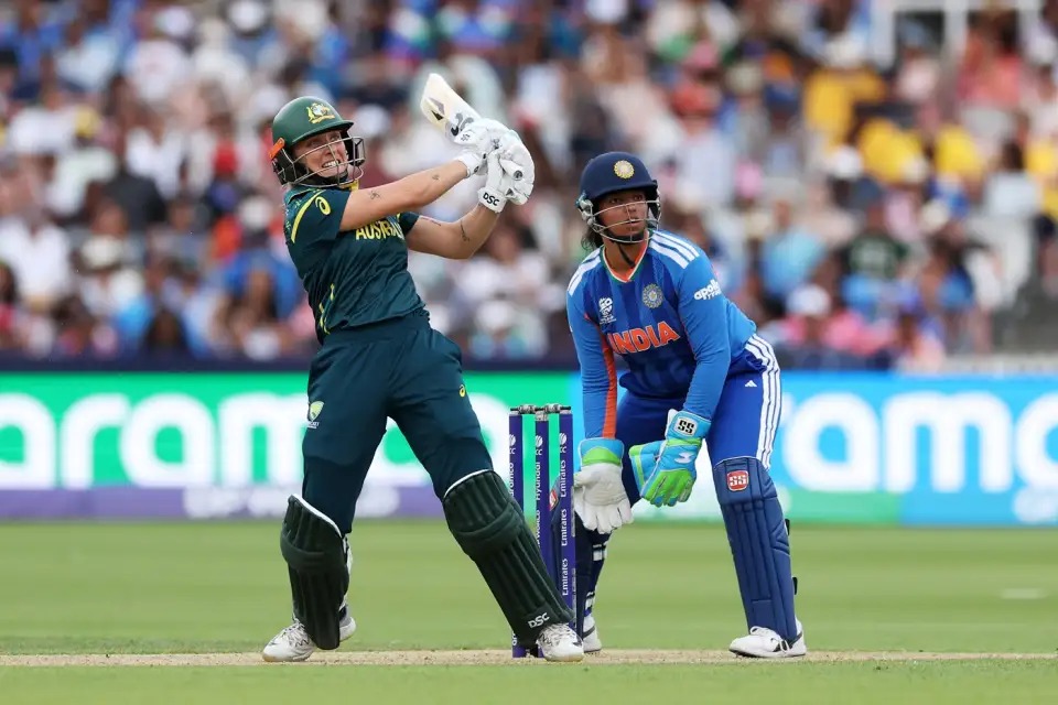 INDW vs AUSW: অস্ট্রেলিয়ার কাছে হেরে টি২০ বিশ্বকাপ ২০২৬ থেকে বিদায় ভারতের