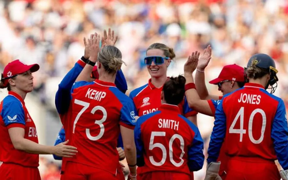 AUS-W vs ENG-W ड्रीम11 प्रेडिक्शन: महिला T20 वर्ल्ड कप 2026 के लिए बेस्ट फैंटेसी टीम