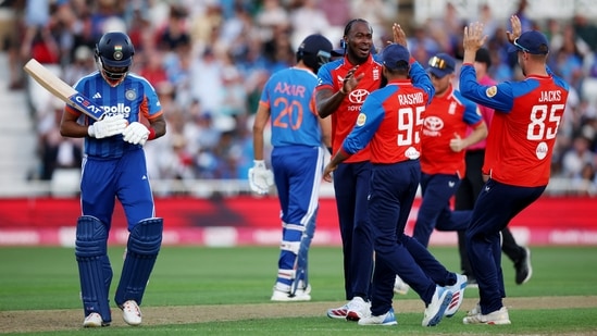 IND vs ENG 5th T20I ड्रीम11प्रेडिक्शन : फैंटेसी क्रिकेट टिप्स, संभावित प्लेइंग 11 और पिच रिपोर्ट