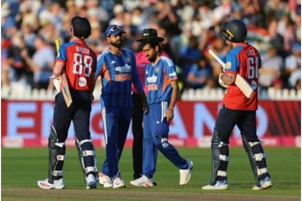 টানা টি টোয়েন্টি সিরিজ হারের পর নড়েচড়ে বসল বিসিসিআই কোচ গৌতম গম্ভীরের ভবিষ্যৎ নিয়ে জল্পনা