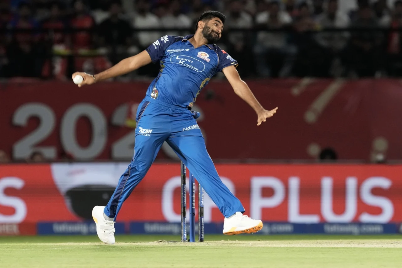 How did Jasprit Bumrah redefine death bowling standards in the IPL?